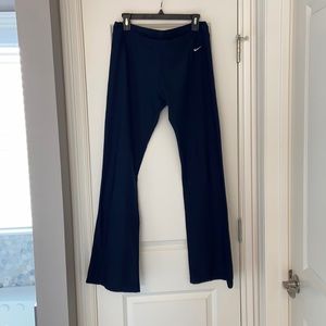 Women’s Nike Dri-Fit Pants. Navy Blue.